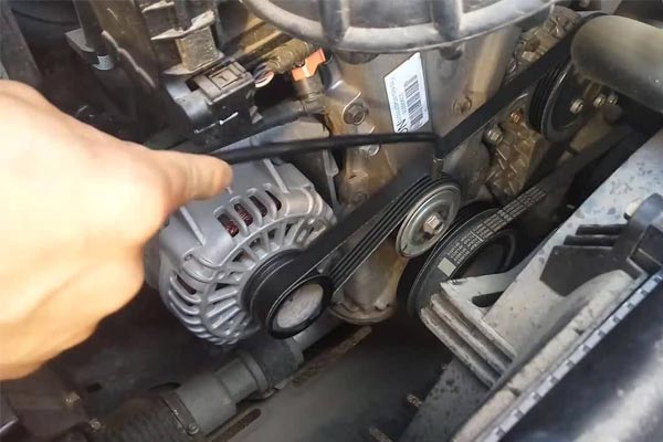 北关转速传感器的工作原理是什么？